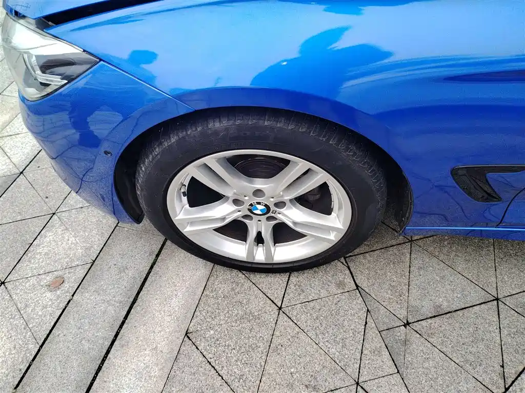 BMW 3 Series GT 2019 320i M Sport Package фото 23