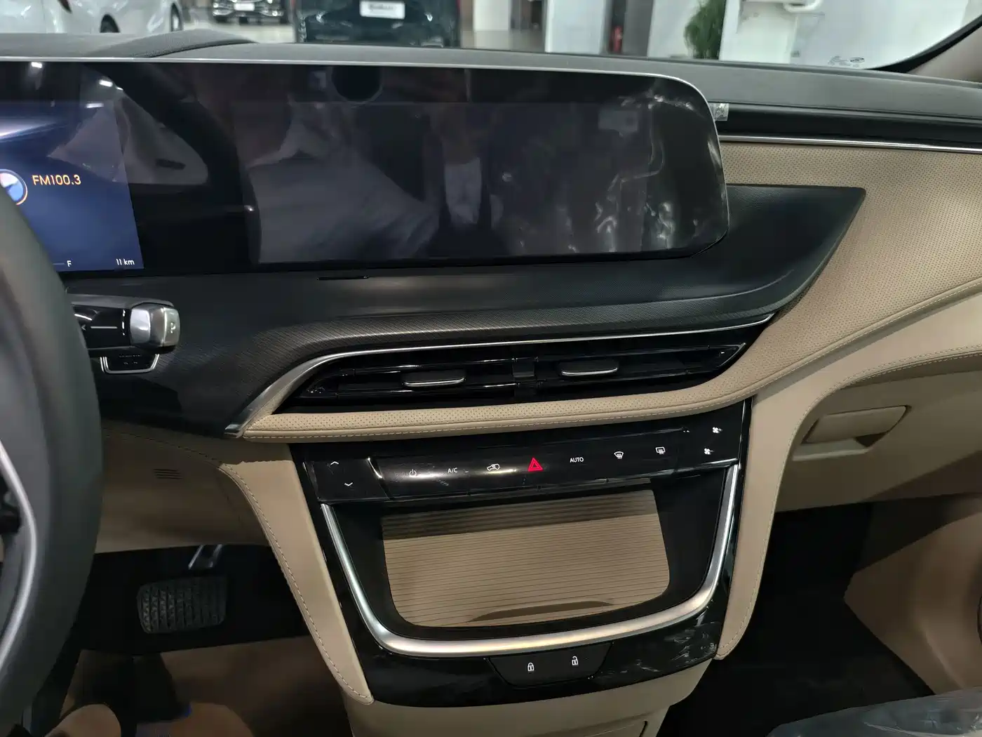 Buick GL8 2026 2025 Land Business Class Comfort DG Edition