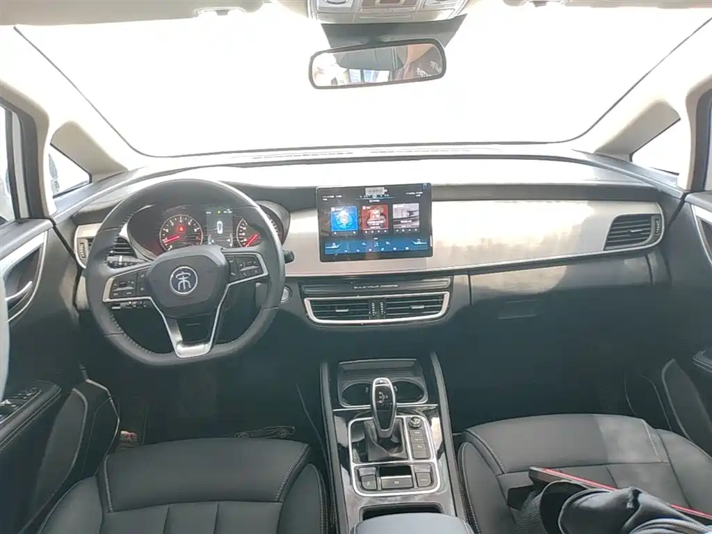 BYD Song MAX 2021 Upgrade 1.5T Automatic Premium Edition 6-Seater фото 10