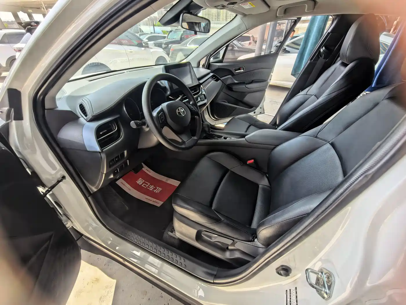 Toyota IZOA 2022 2.0L Yixiang CARE Edition фото 9