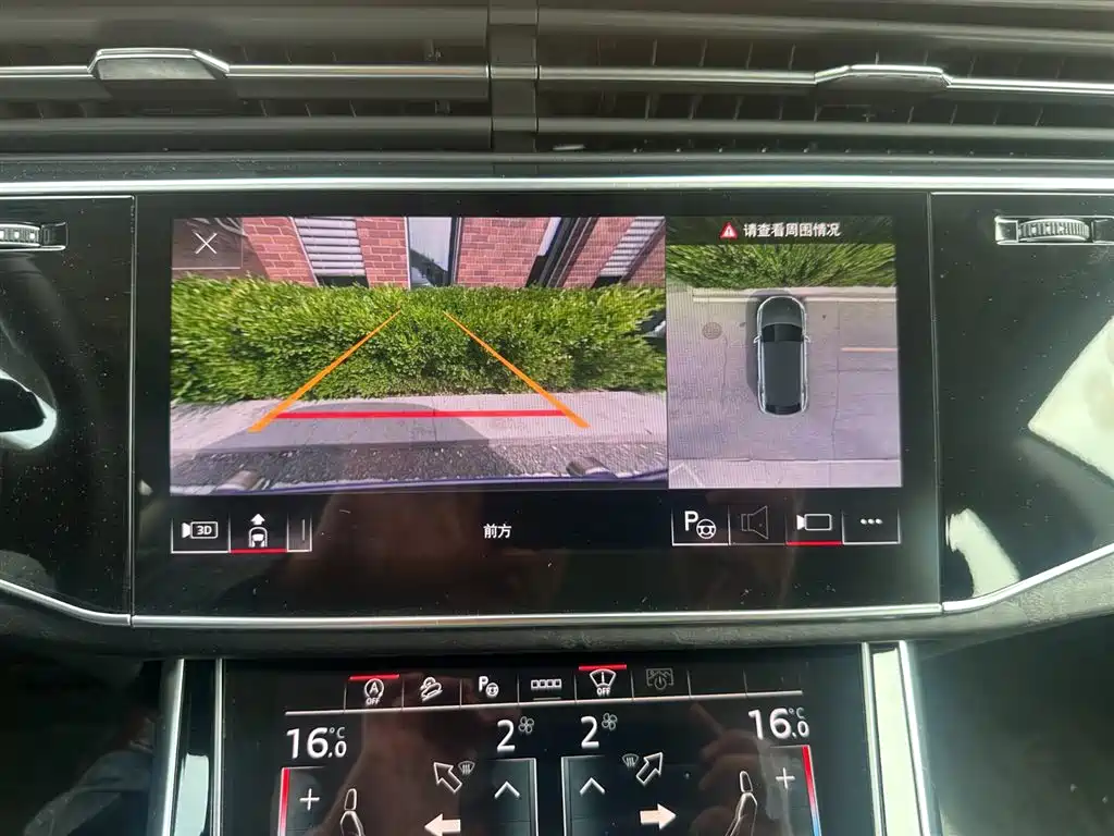 Audi Q8 2024 55 TFSI Luxury Sport фото 12