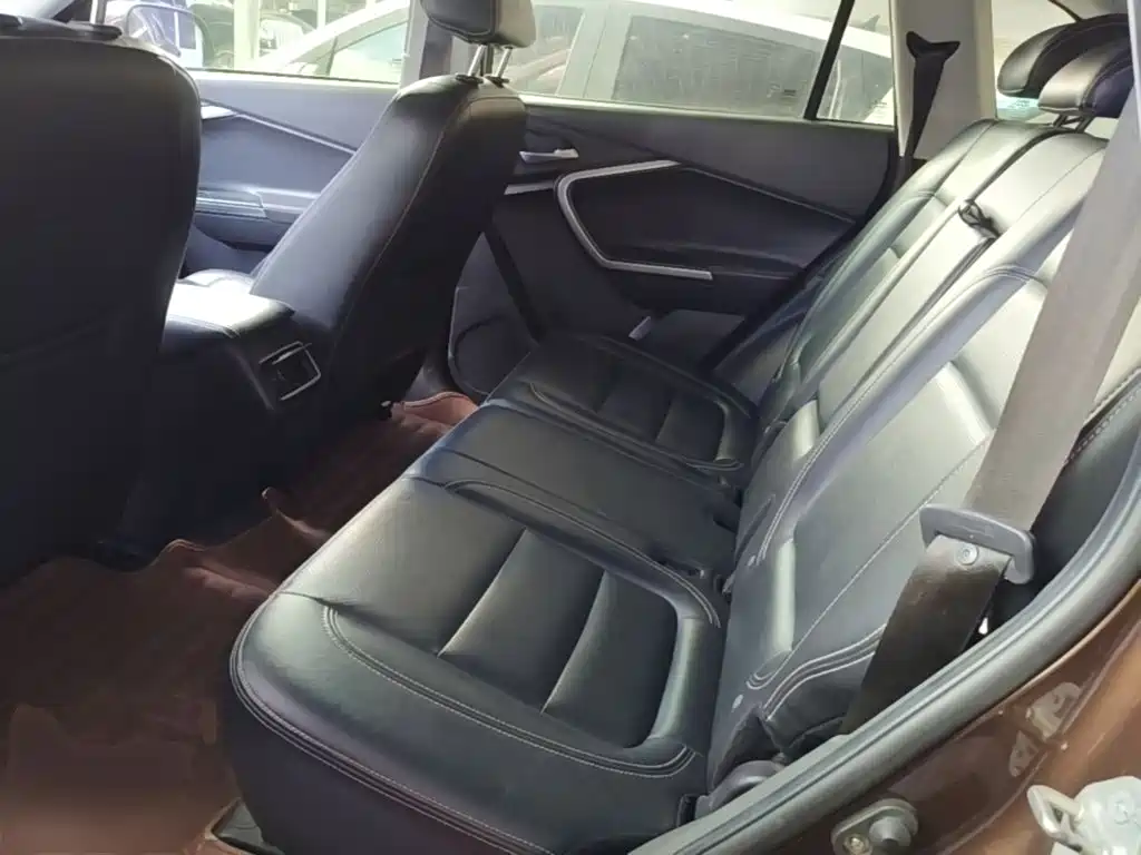 BAIC Huansu S6 2016 2016 1.5T Manual Leading Style