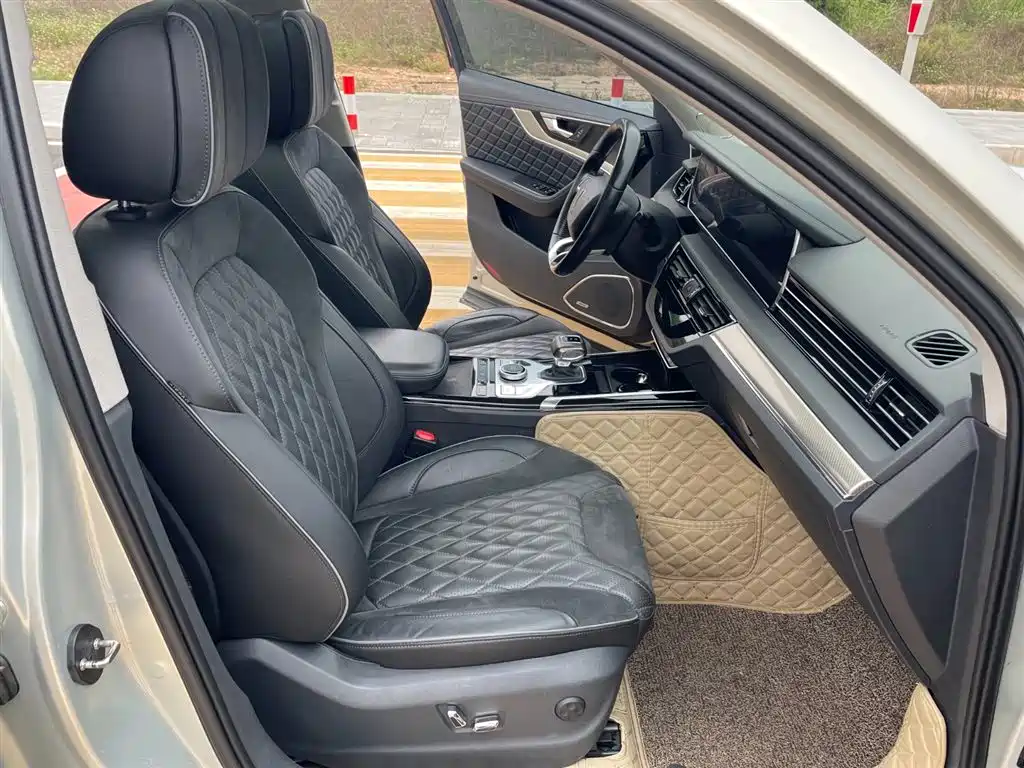 Hongqi HS5 2019 2.0T Smart Connect Enjoy 4WD Edition фото 5