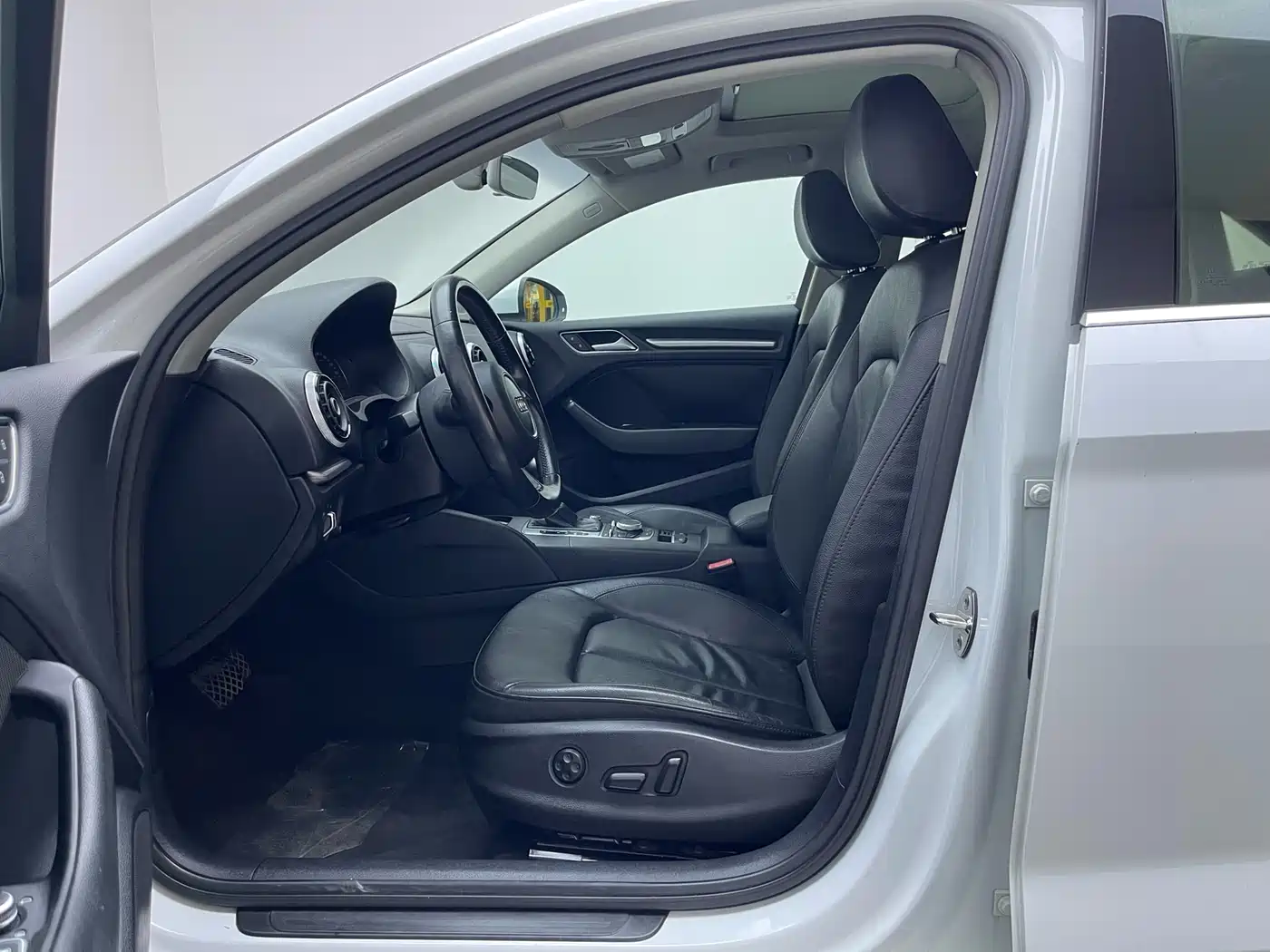 Audi A3 2016 Limousine 35 TFSI Style фото 10
