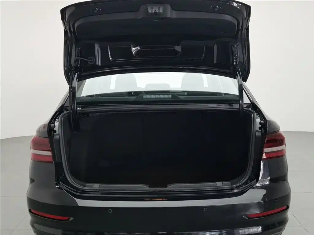Volkswagen Lavida 2021 1.5L Automatic Trend Edition фото 16