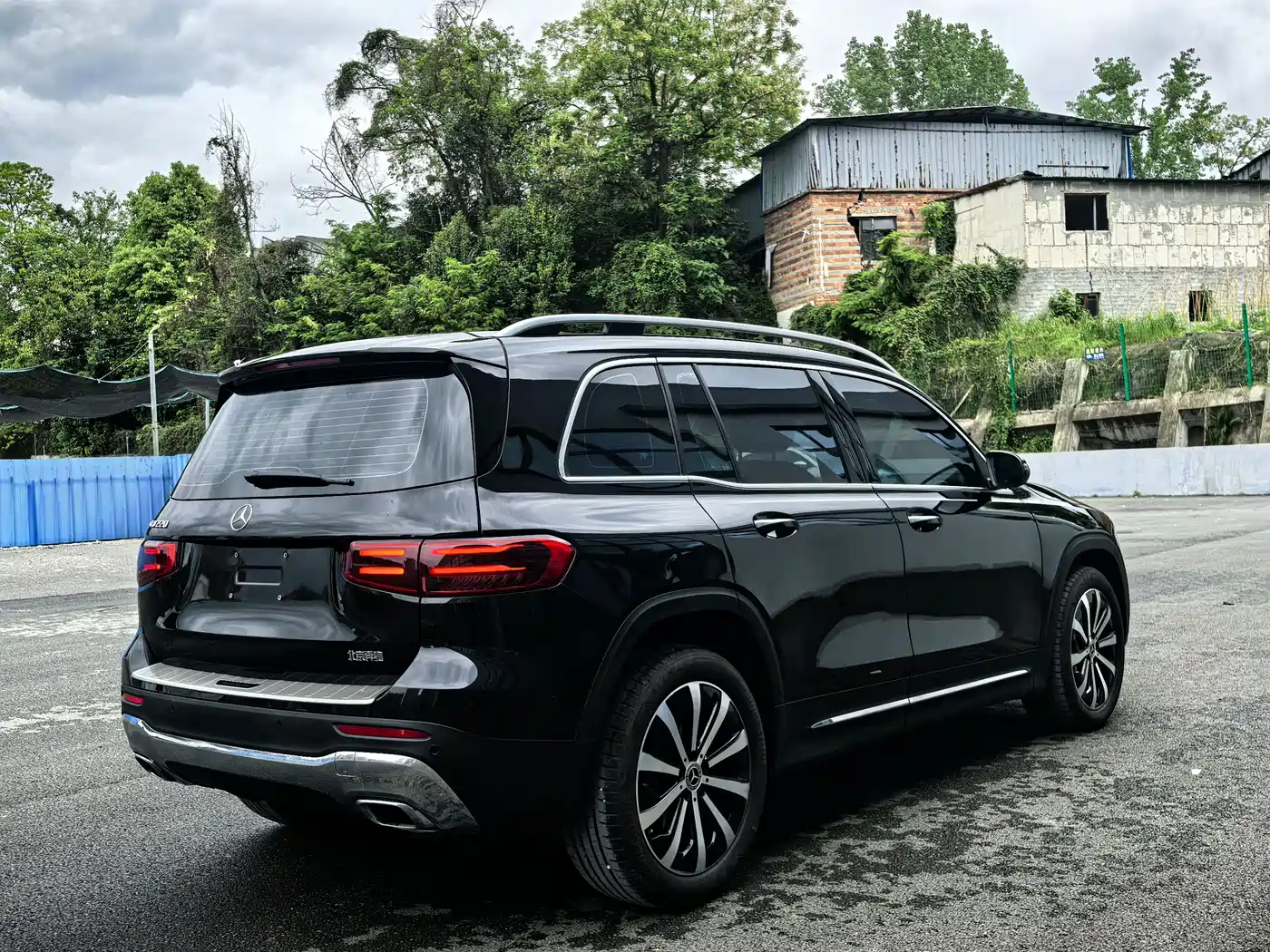 Mercedes-Benz GLB 2025 Model GLB 220 Fashion Style фото 9