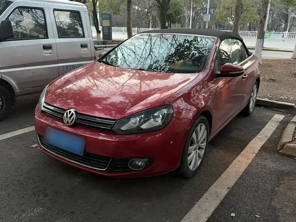 Volkswagen Golf (Import) 2012 1.4TSI Luxury Convertible Edition