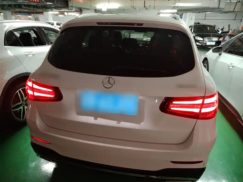 Mercedes-Benz GLC 2018 GLC 260 4MATIC Dynamic фото 6