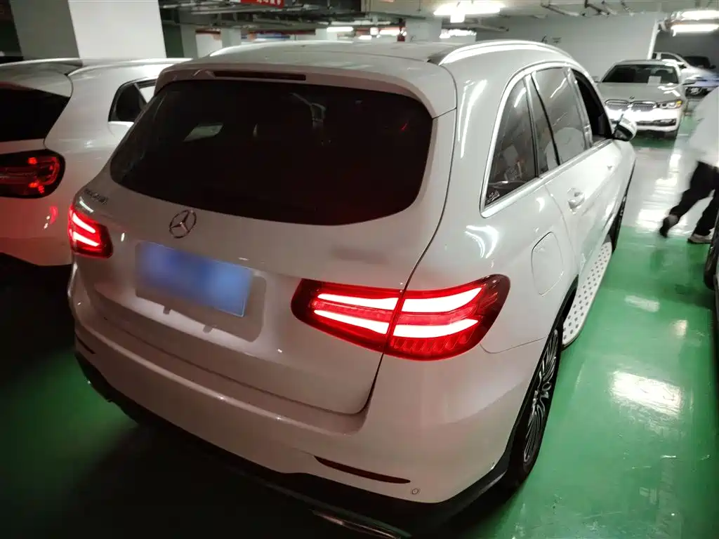 Mercedes-Benz GLC 2018 GLC 260 4MATIC Dynamic фото 7
