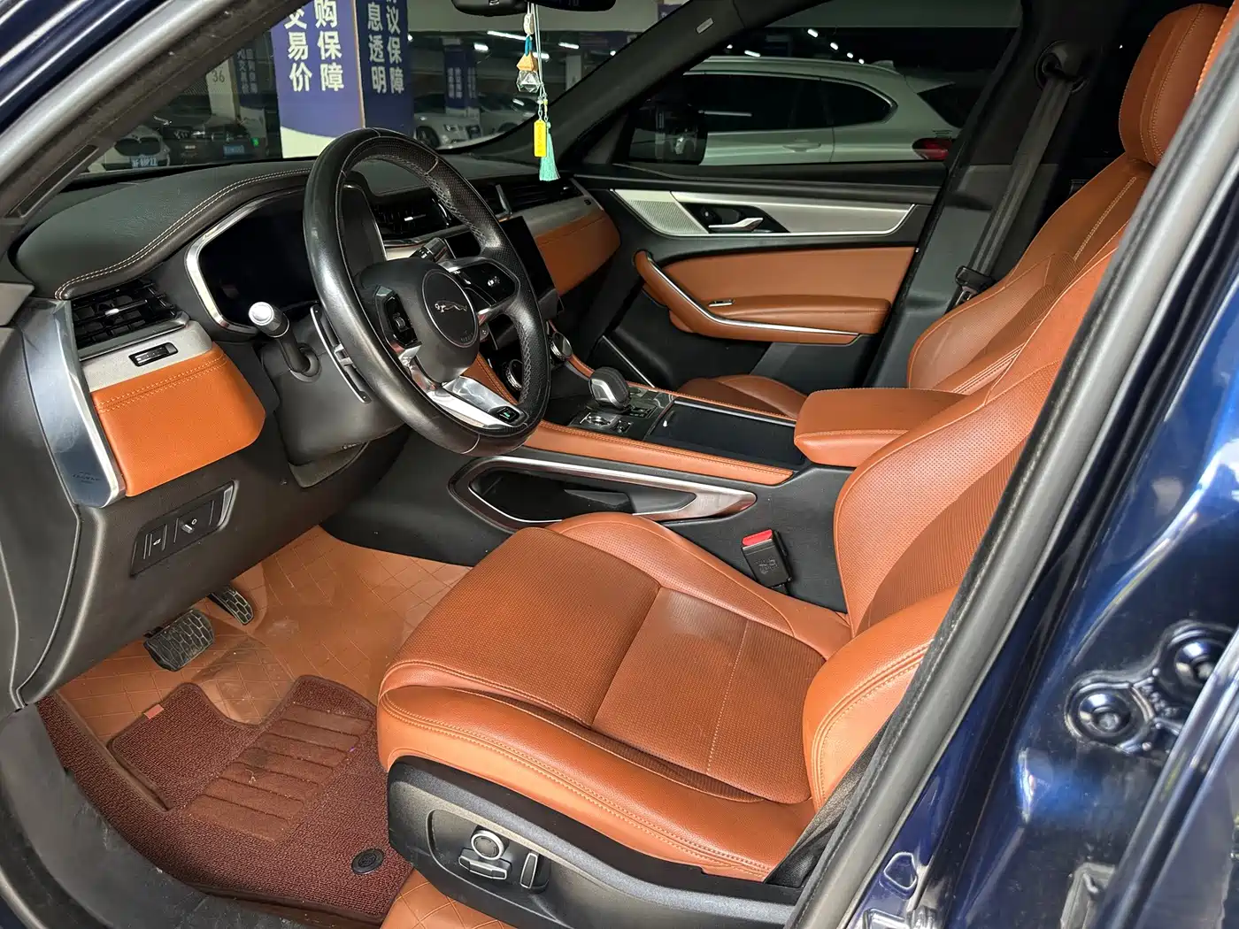 Jaguar F-PACE 2022 2021 250PS R-Dynamic SE