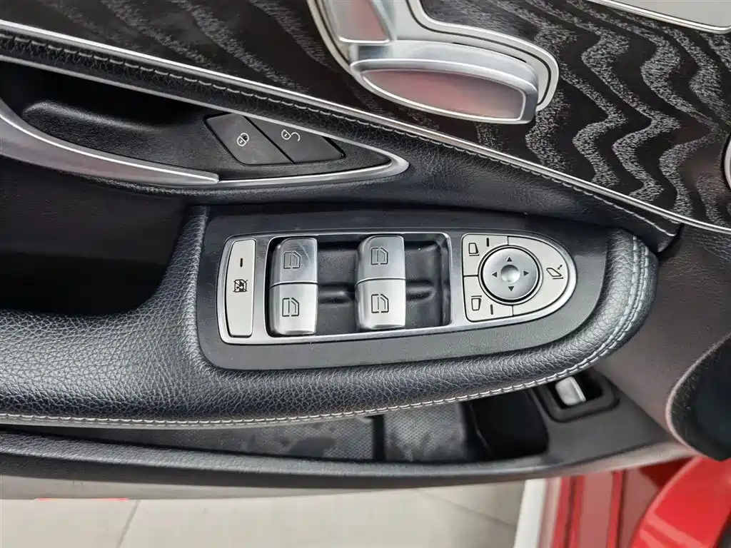 Mercedes-Benz C-Class 2017 Facelift C 200 L Sport Edition фото 9