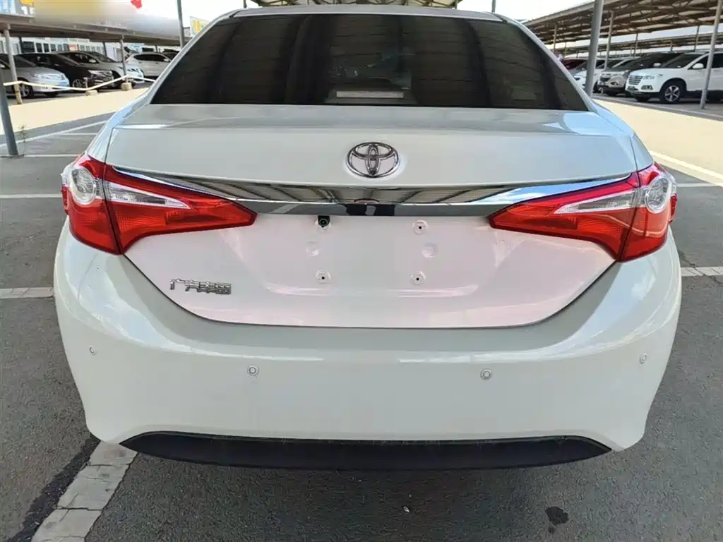 Toyota Levin 2014 1.6G CVT Elite Edition фото 6