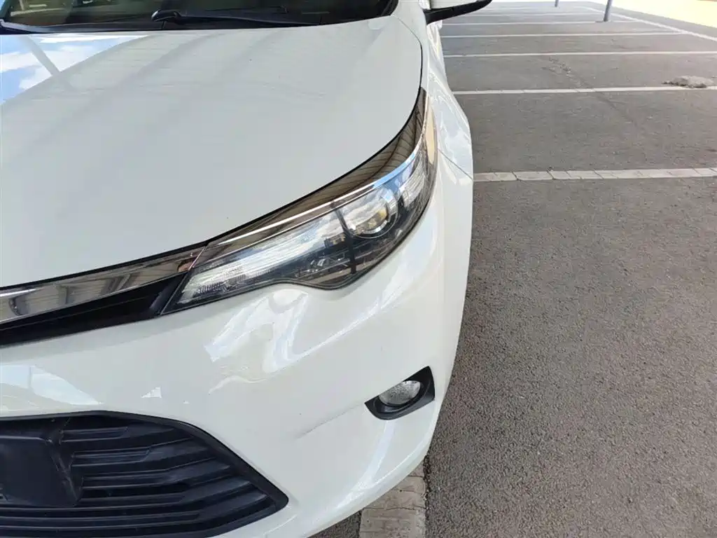 Toyota Levin 2014 1.6G CVT Elite Edition фото 24