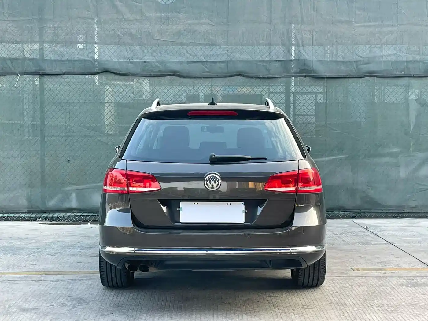 Volkswagen Magotan (Import) 2012 Wagon 2.0TSI Comfort фото 8
