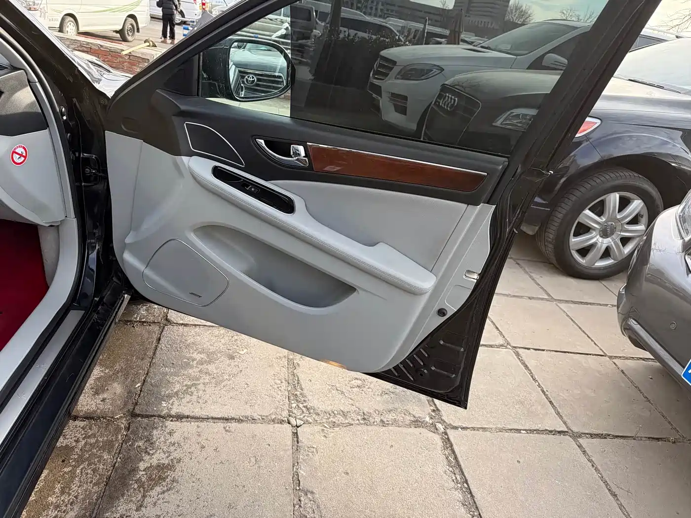 Hongqi H7 2015 1.8T Technology фото 12