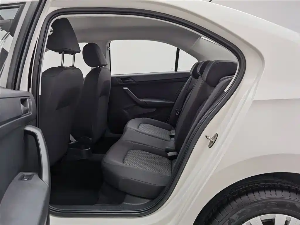 Volkswagen Santana 2021 1.5L Manual Trend Edition фото 15