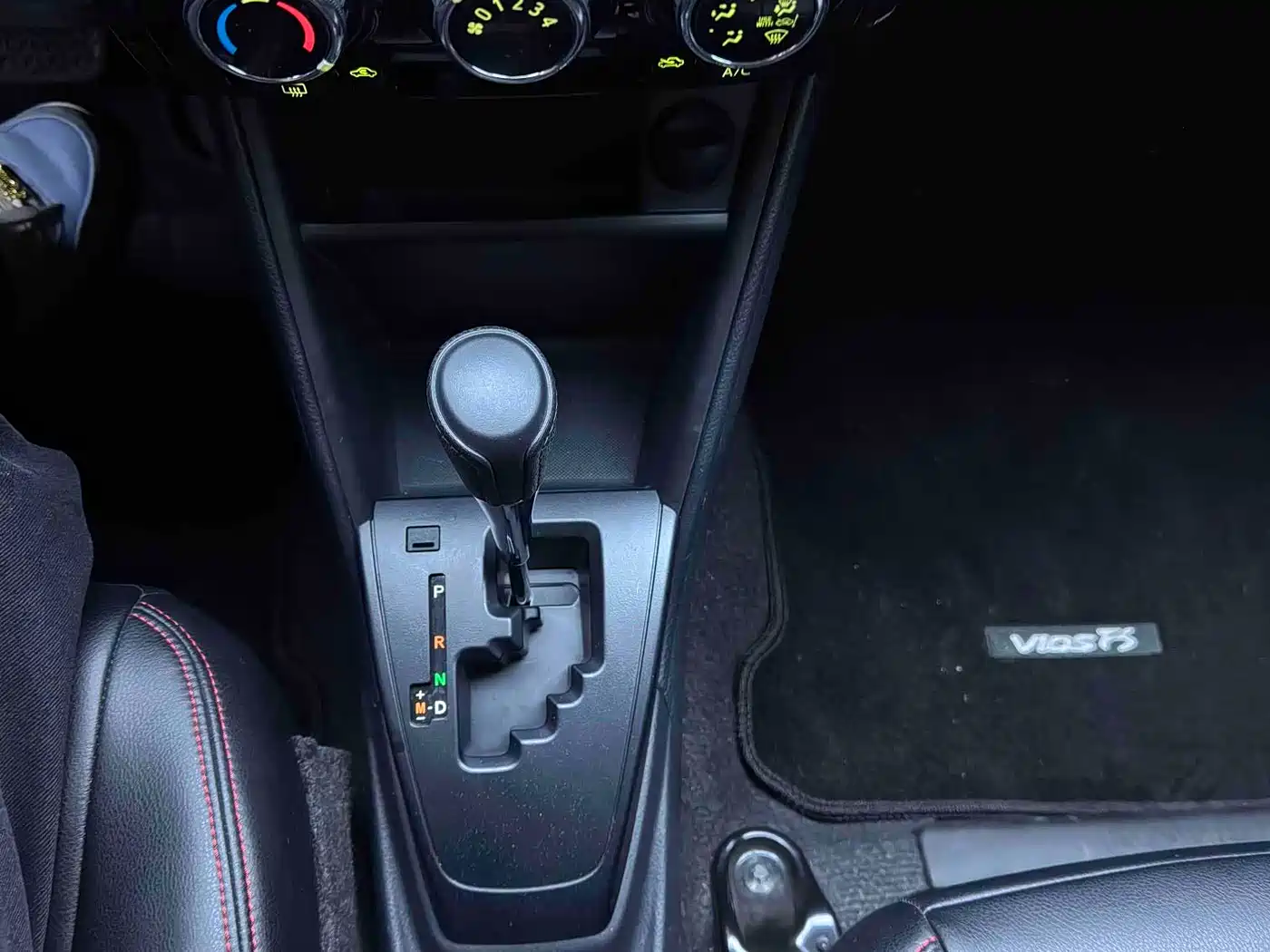 Toyota Vios FS 2022 1.5L CVT Sharp Speed CARE Edition фото 15