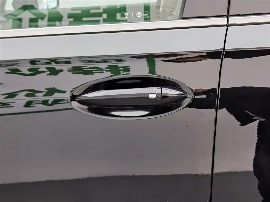 Buick Enclave 2020 28T 4WD Premium Model фото 18