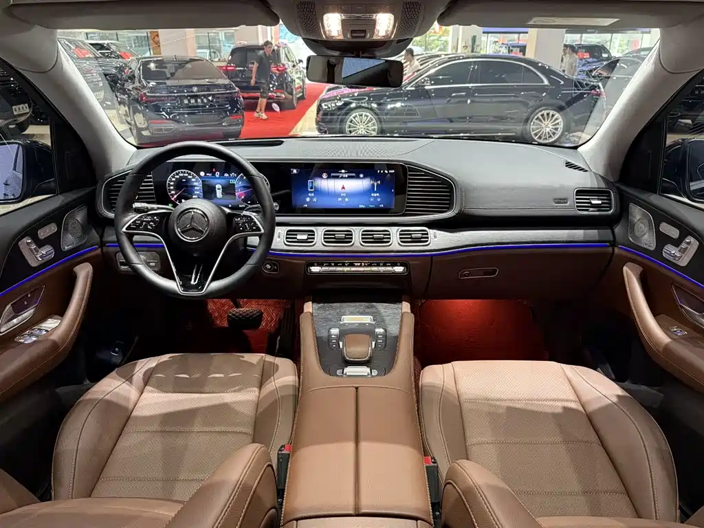 Mercedes-Benz GLE 2025 GLE 450 4MATIC Luxury фото 20