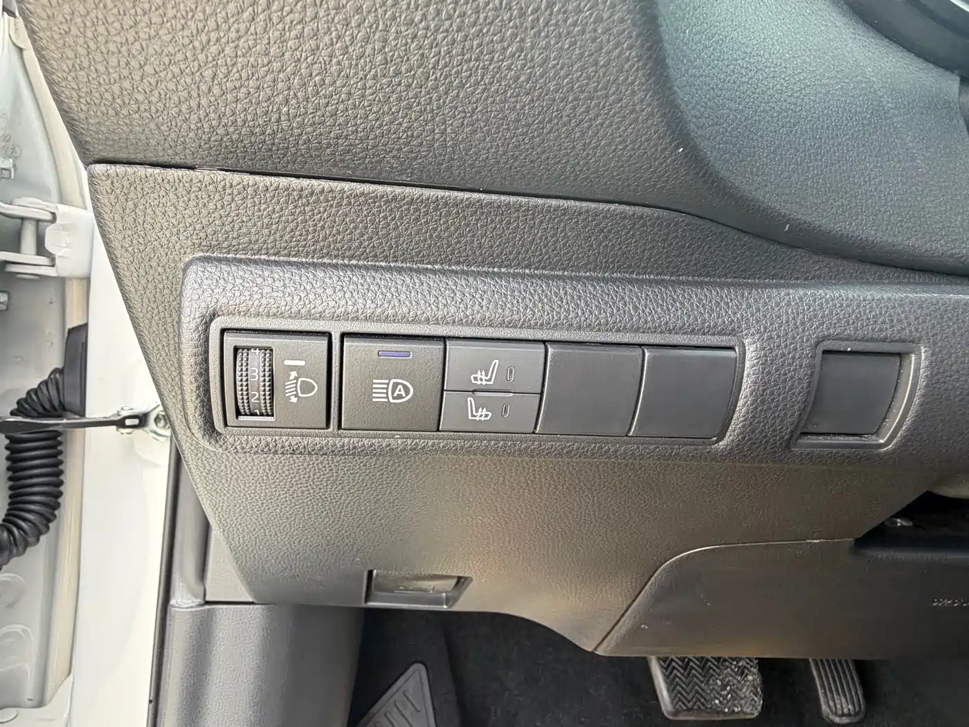 Toyota Corolla 2021 1.2T S-CVT Elite PLUS Edition фото 15