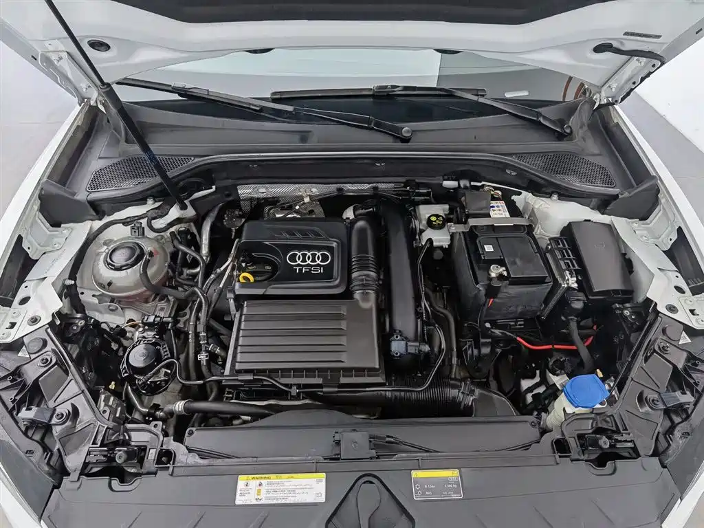 Audi Q2L 2020 35 TFSI Progressive Dynamic Model фото 6
