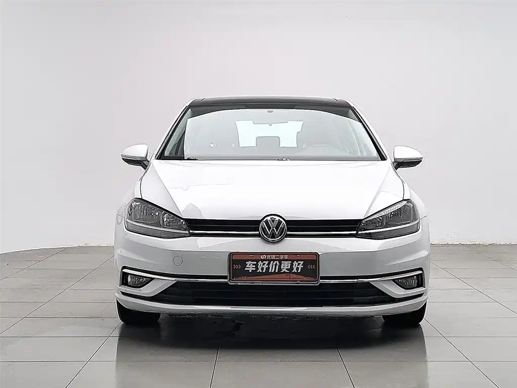 Volkswagen Golf 2018 230TSI Automatic Comfort фото 3