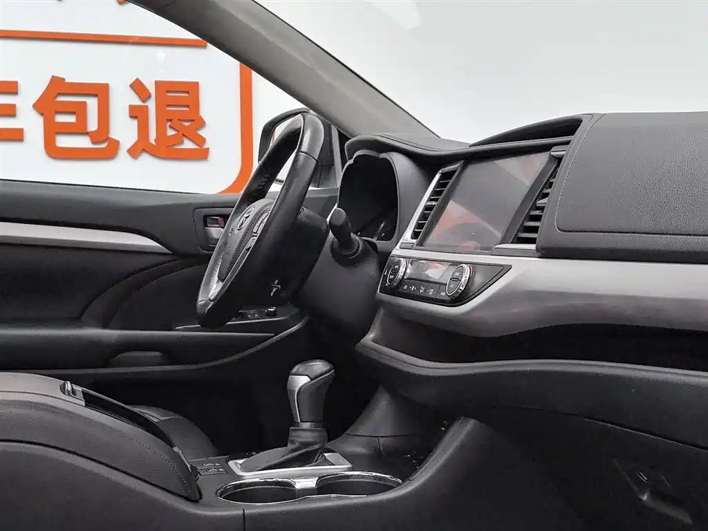 Toyota Highlander 2021 2.0T AWD Luxury 7-Seater фото 22