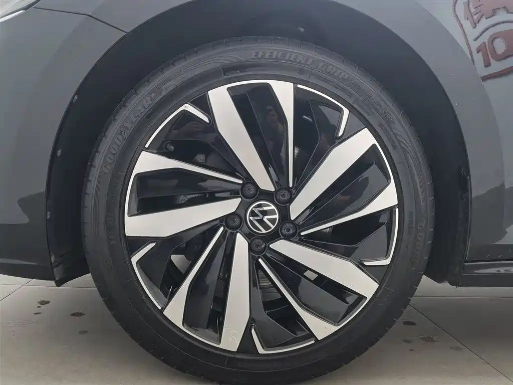 Volkswagen Passat 2023 Facelift 330TSI Elite Edition фото 17