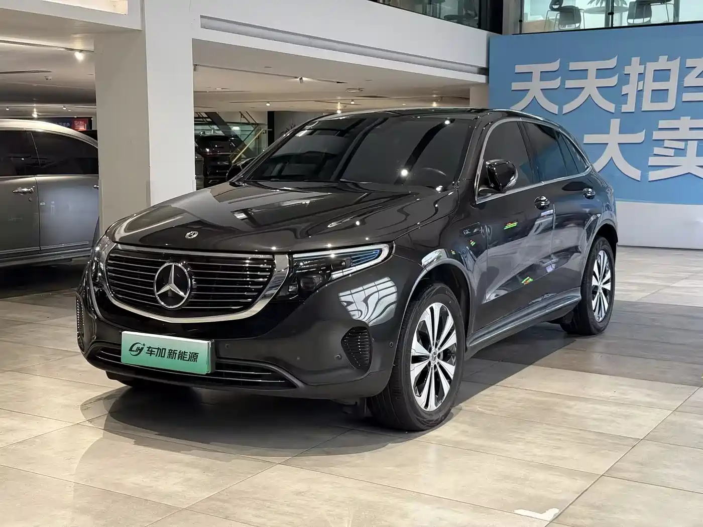 MERCEDES-BENZ EQC 2022