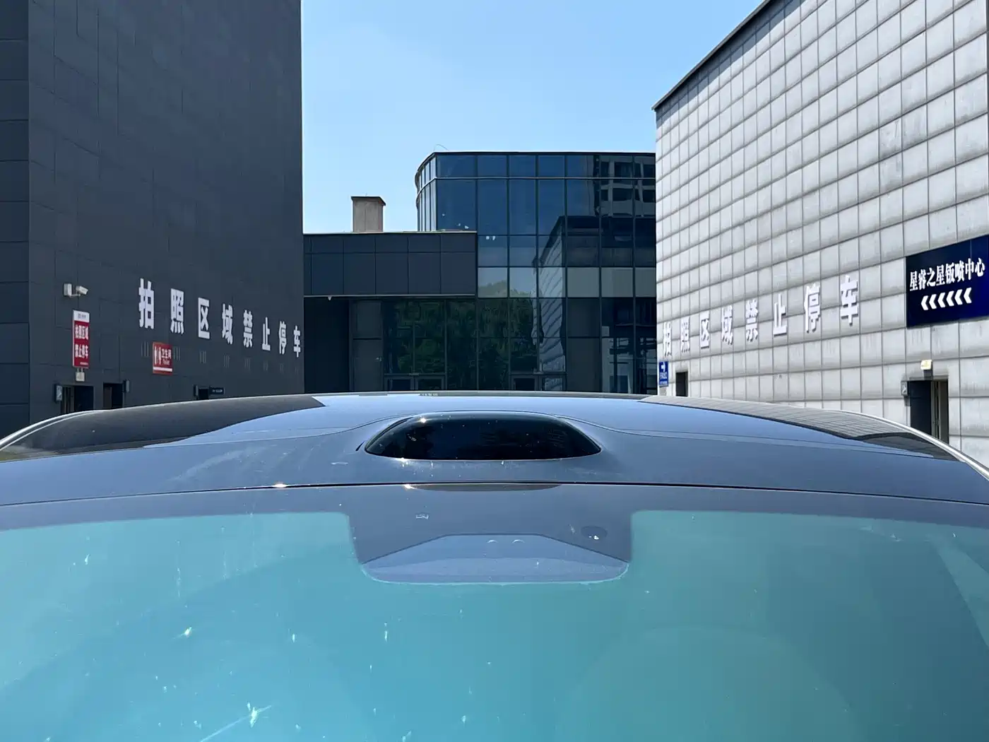 Xiaomi Auto Xiaomi YU7 2025 Extended Range RWD Edition фото 17