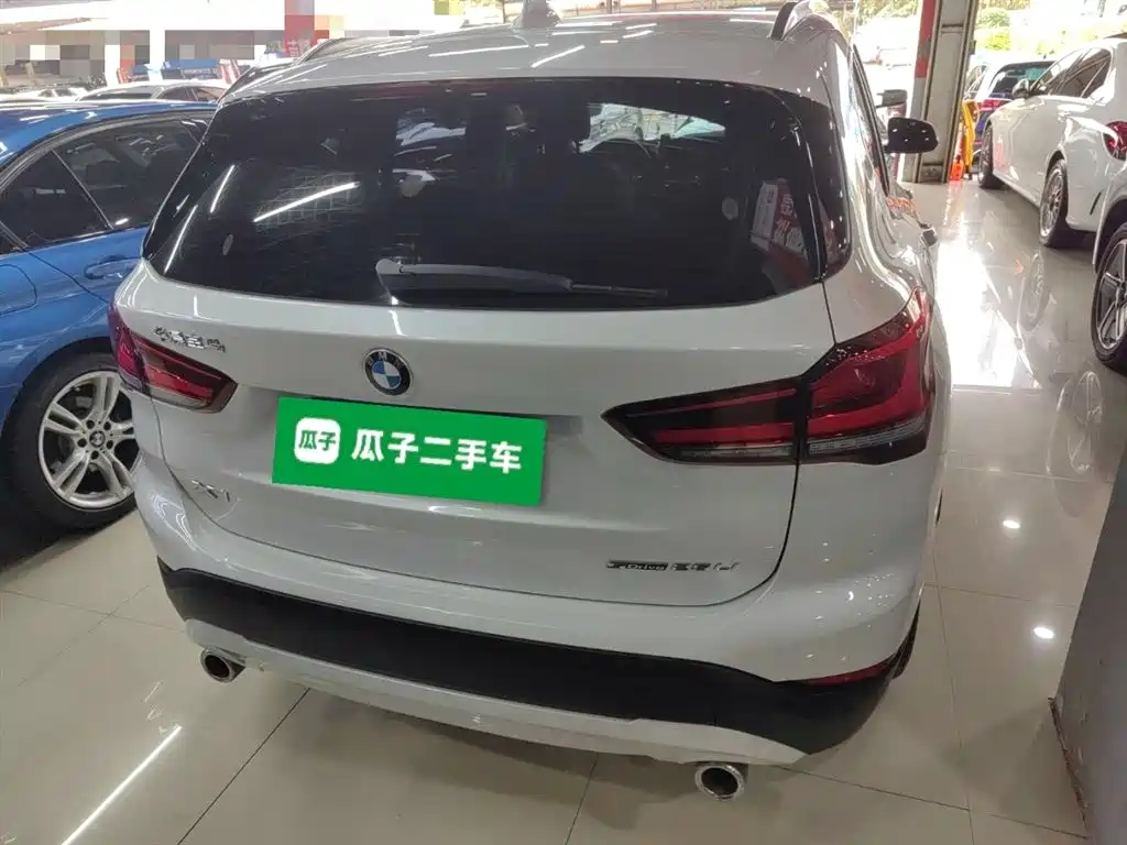 BMW X1 2022 sDrive25Li Leading фото 6
