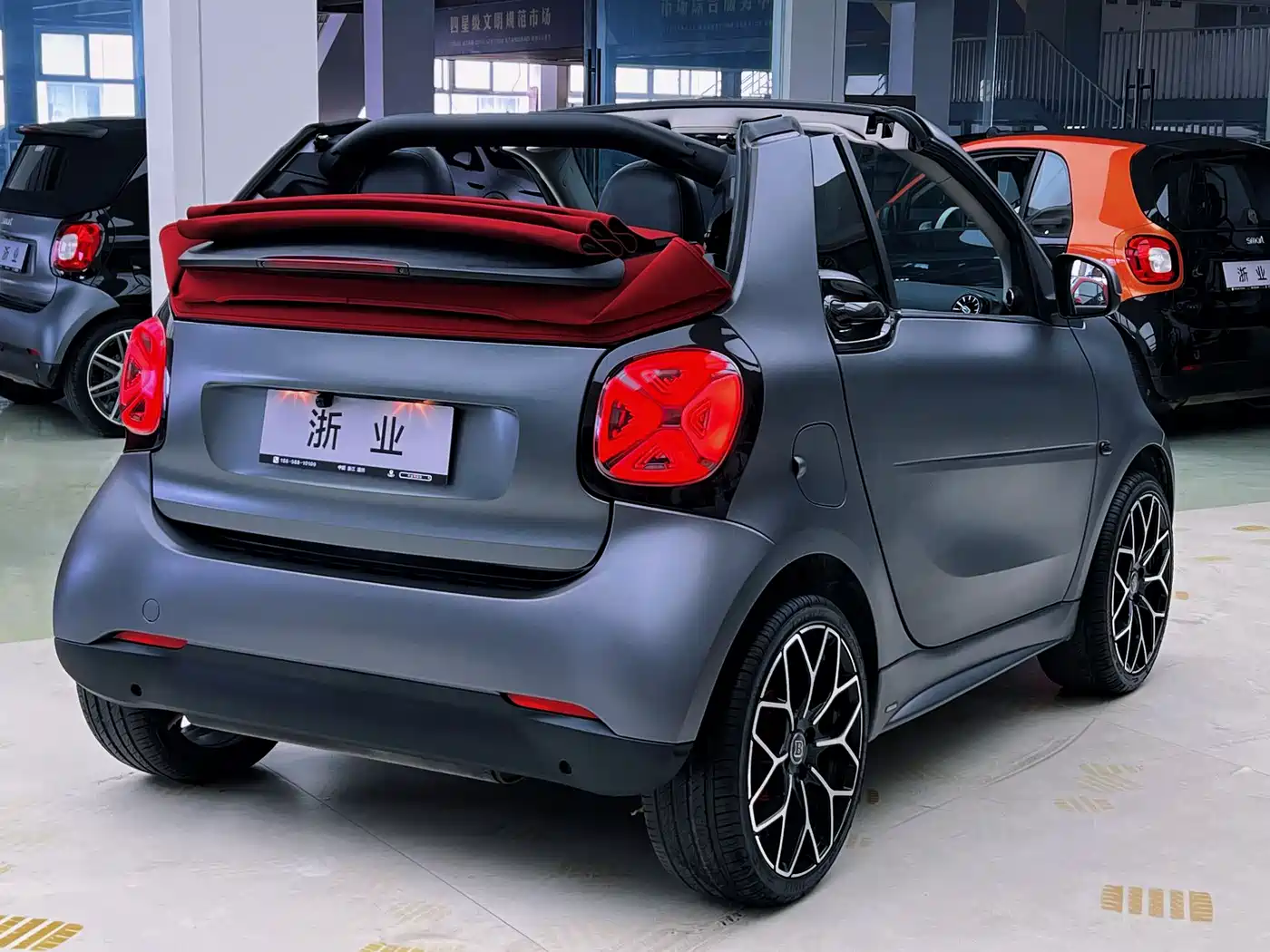 smart fortwo 2018 0.9T 66kW Convertible Pioneer Edition China V фото 13