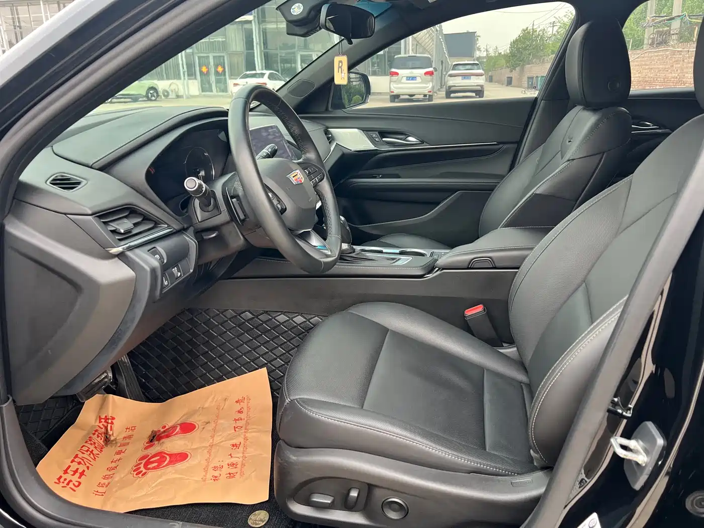 CADILLAC CT4
