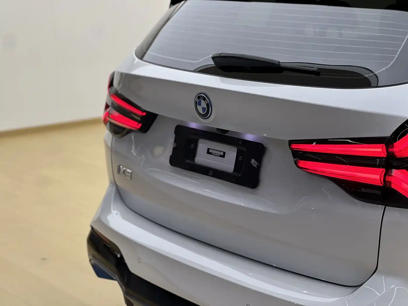 BMW iX3 2021 2022 Innovation Leader