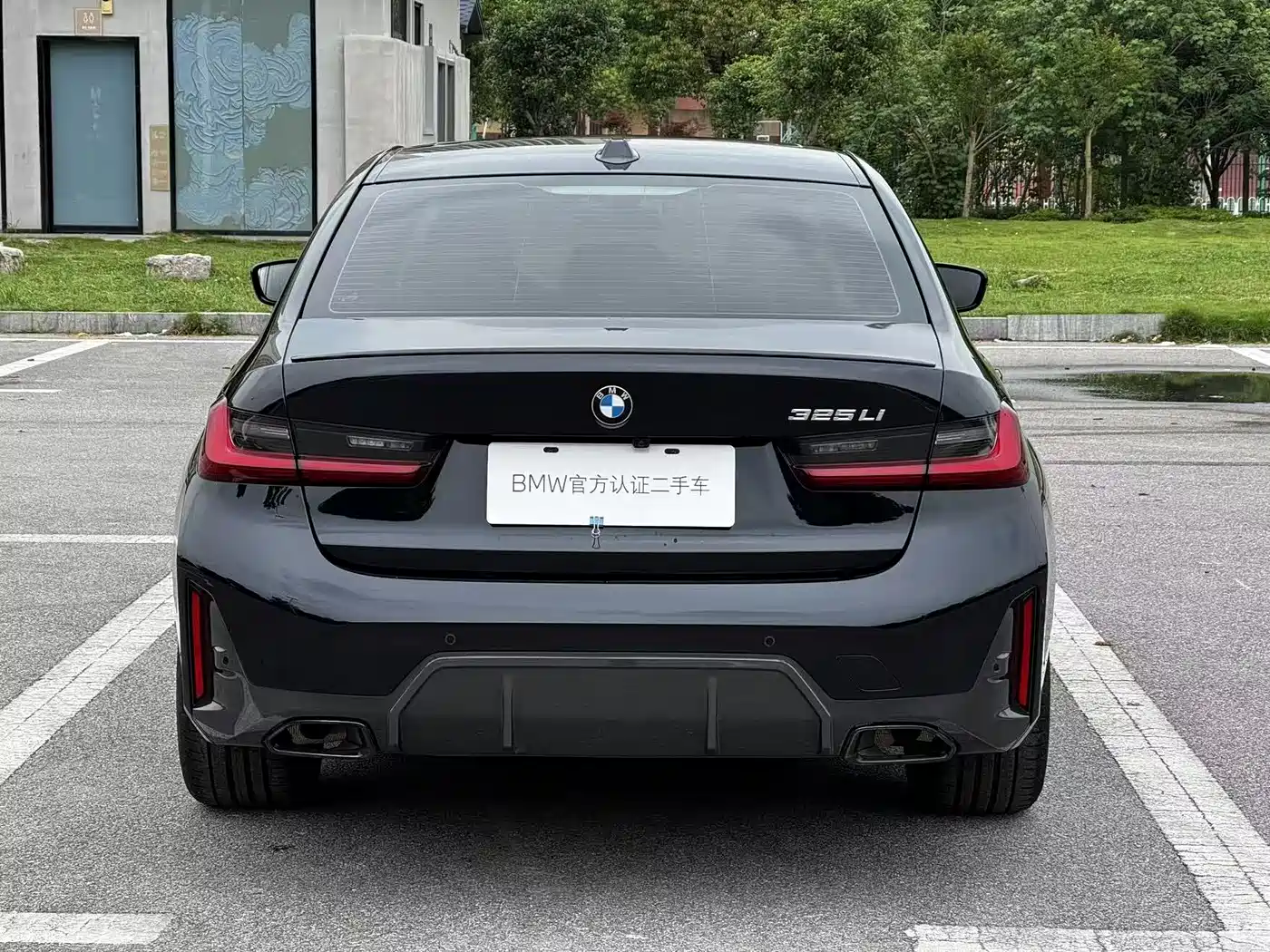 BMW 3 Series 2024 325Li M Sport Shadowline Package фото 9