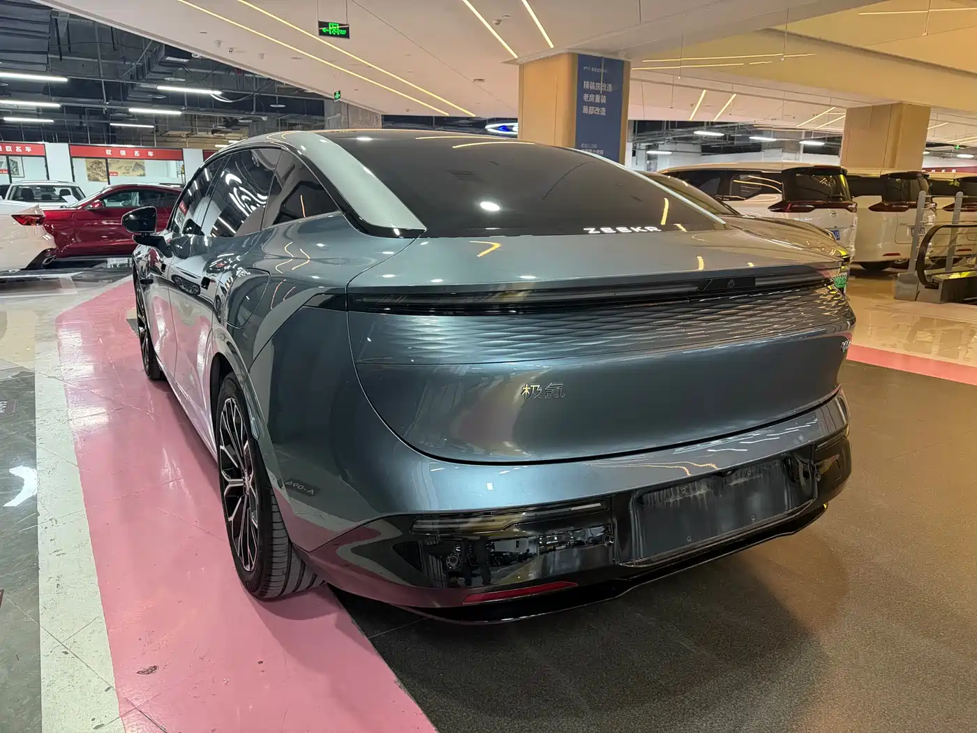 ZEEKR EXTREME KRYPTON 007