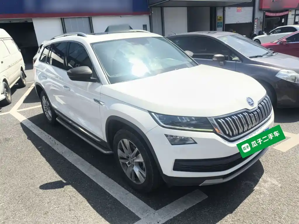 Škoda Kodiaq 2018 Facelift TSI330 5-seat 2WD Premium Luxury Edition фото 22