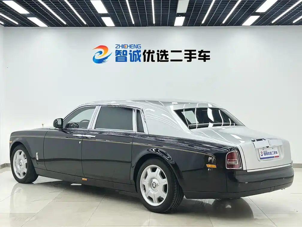 Rolls-Royce Phantom 2014 2013 6.7L Extended Wheelbase (EWB)