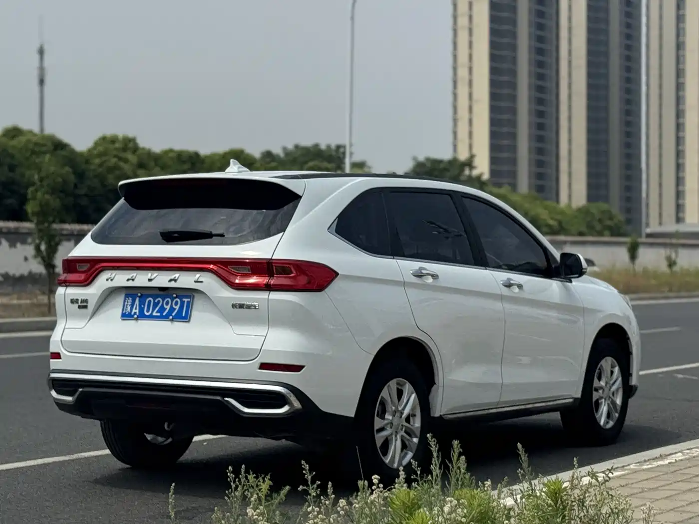 Haval M6 2021 PLUS 1.5T DCT Comfort фото 13