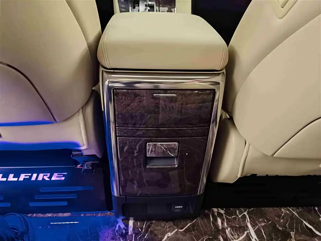 Toyota Vellfire 2021 Crown Hybrid 2.5L HV Supreme Edition фото 16