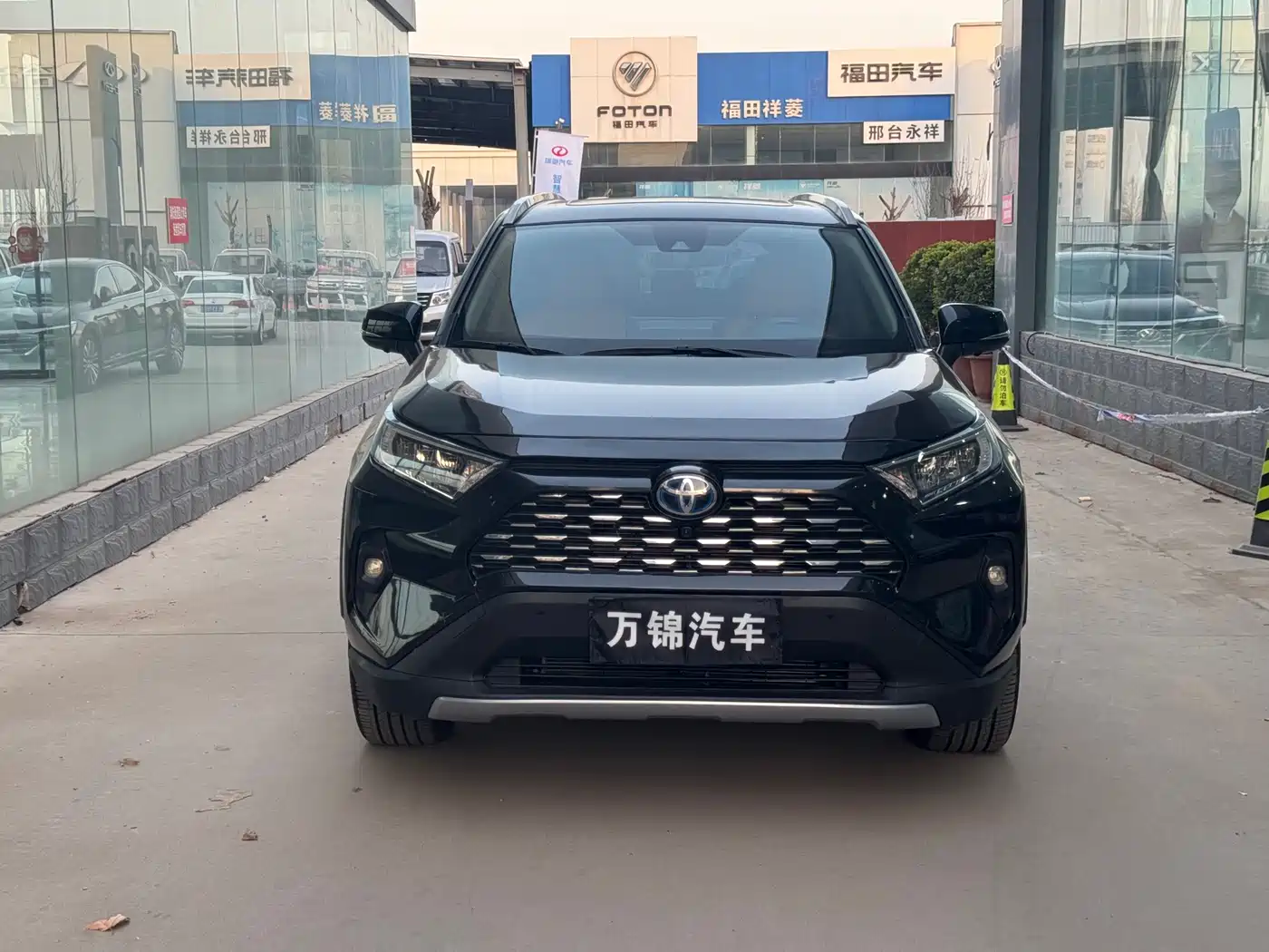 Toyota RAV4 Rongfang 2023 Hybrid 2.5L E-CVT 2WD Elite Edition фото 2