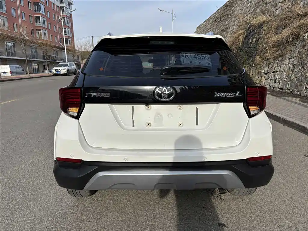 Toyota YARiS L Zhi Xuan 2021 1.5L CVT Luxury Edition фото 5