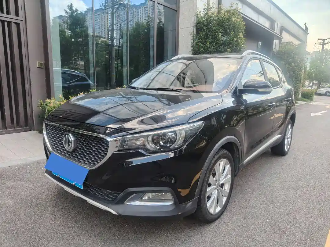 Фото 1 - MG ZS