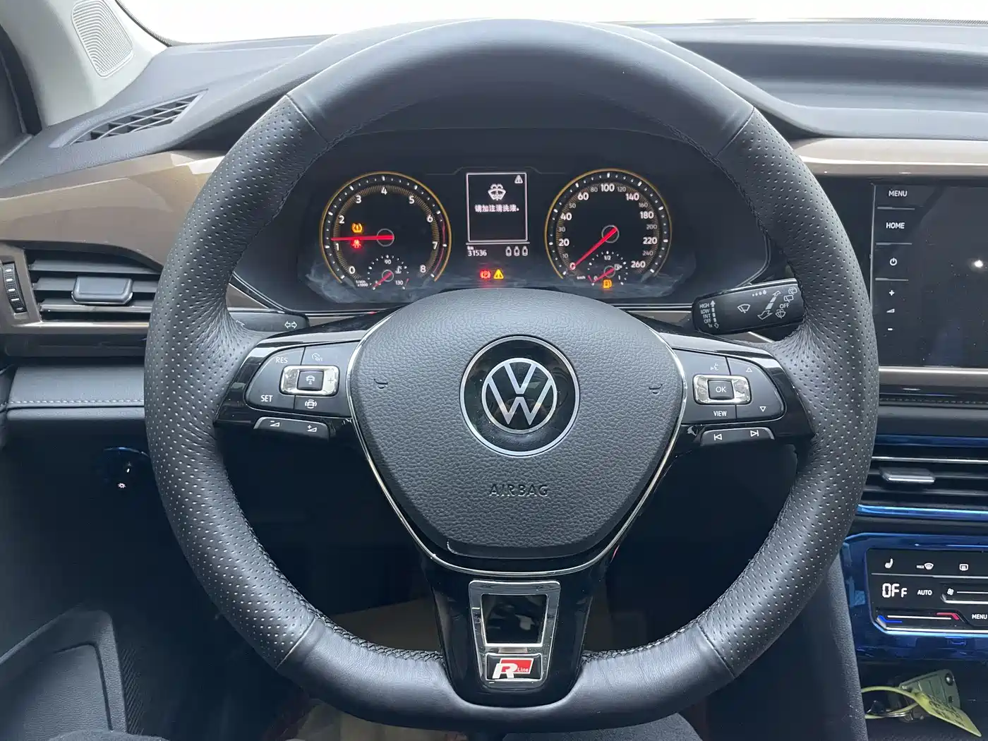Volkswagen Tharu 2021 280TSI 2WD Luxury Plus фото 13