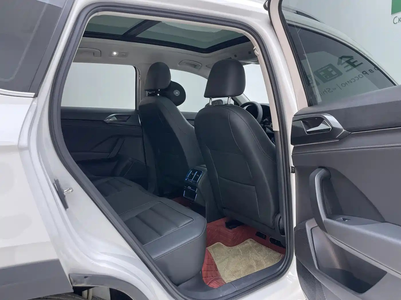 Volkswagen Tharu 2021 280TSI 2WD Luxury Plus фото 29