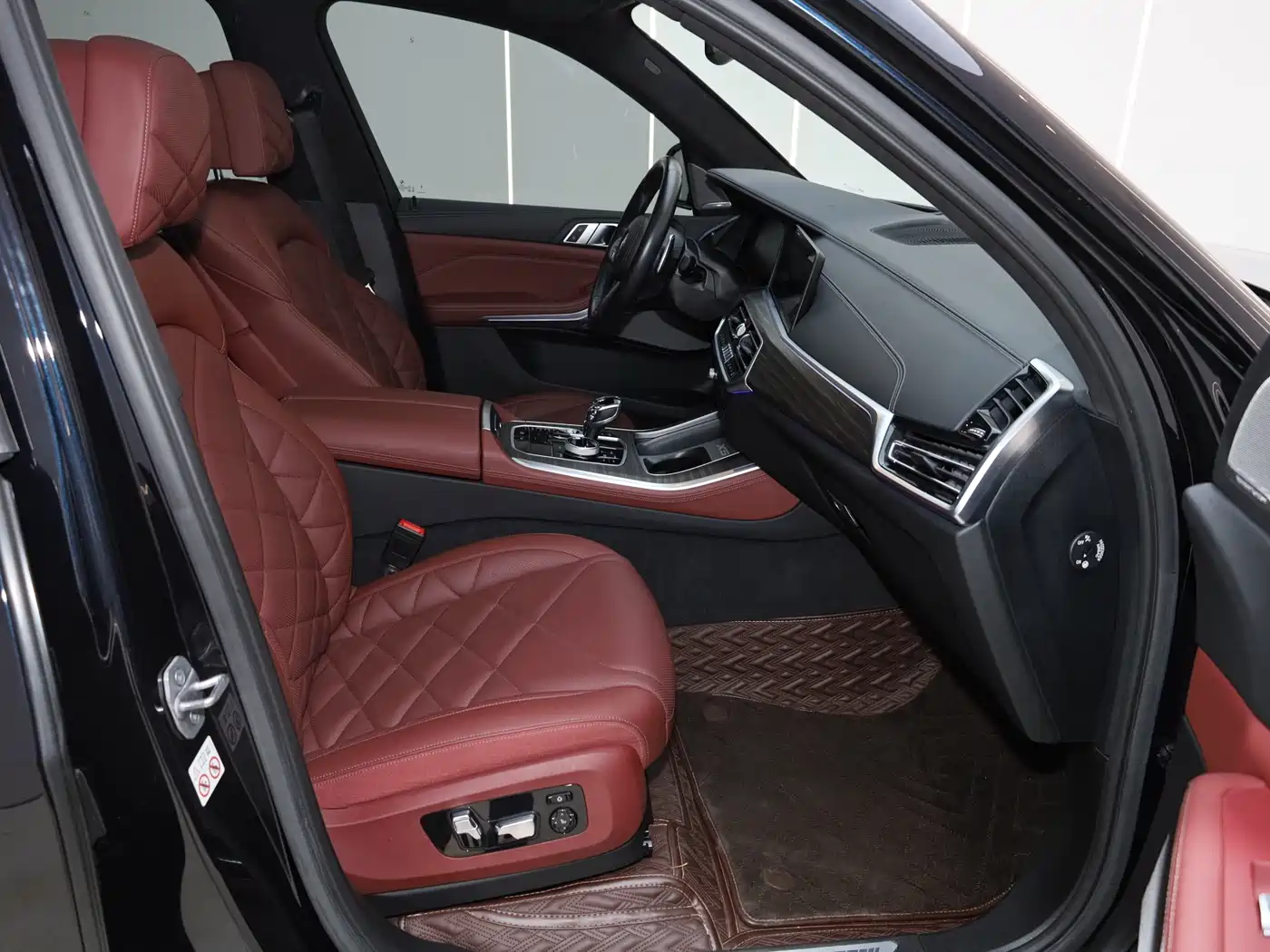 BMW X5 2022 Facelift xDrive 40Li M Sport Package фото 31