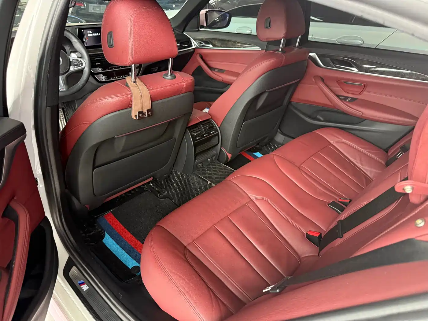BMW 5 Series 2019 530Li xDrive M Sport Package фото 5