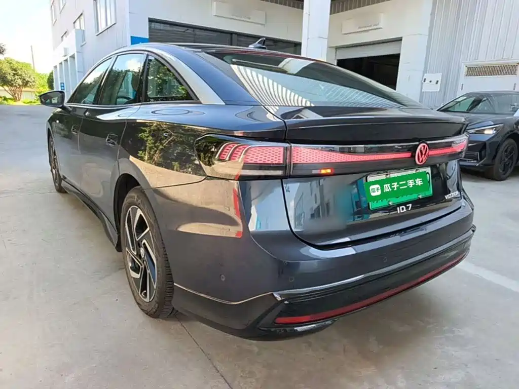 Volkswagen ID.7 2025 2024 PRO