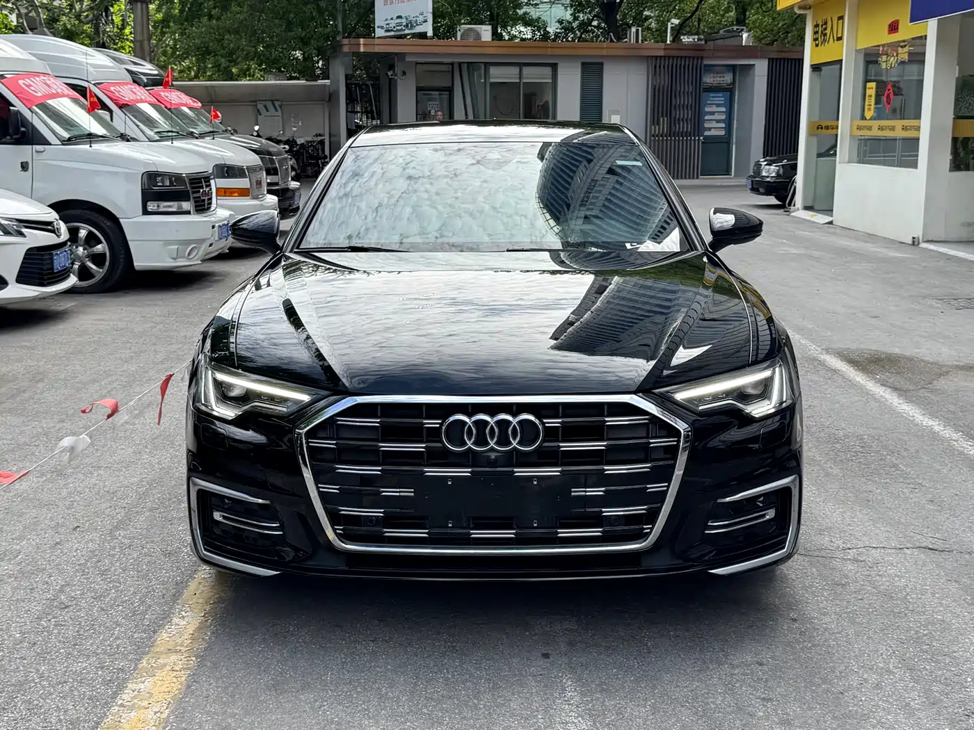 Audi A6L 2023 Facelift 45 TFSI Premium Dynamic фото 2