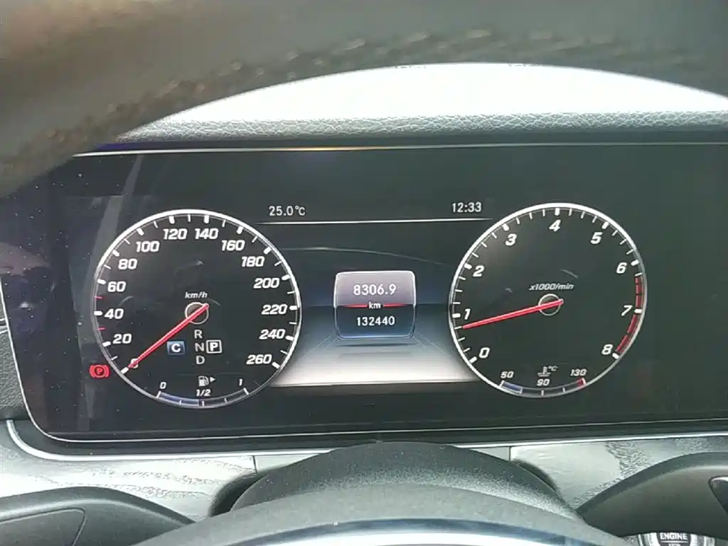 Mercedes-Benz E-Class 2018 Facelift E 200 L Sport фото 12